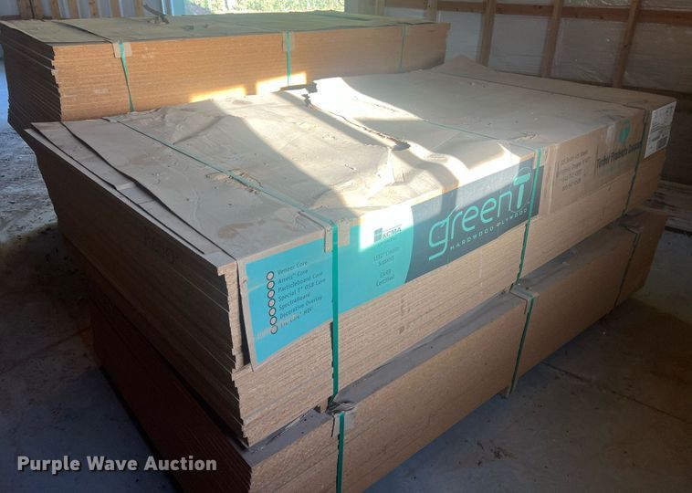 image for item NA9272 (4) bundles of veneer particle board