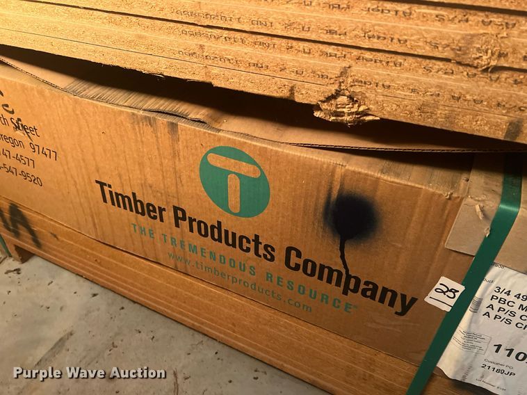 image for item NA9272 (4) bundles of veneer particle board