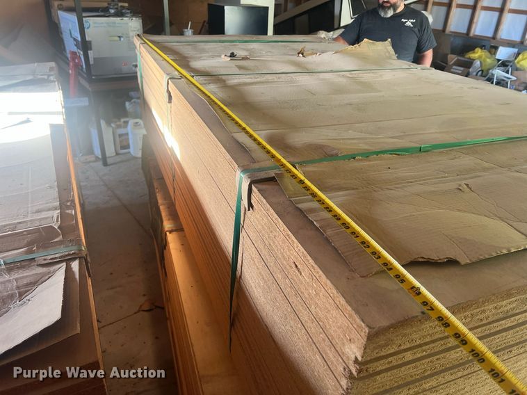 image for item NA9272 (4) bundles of veneer particle board