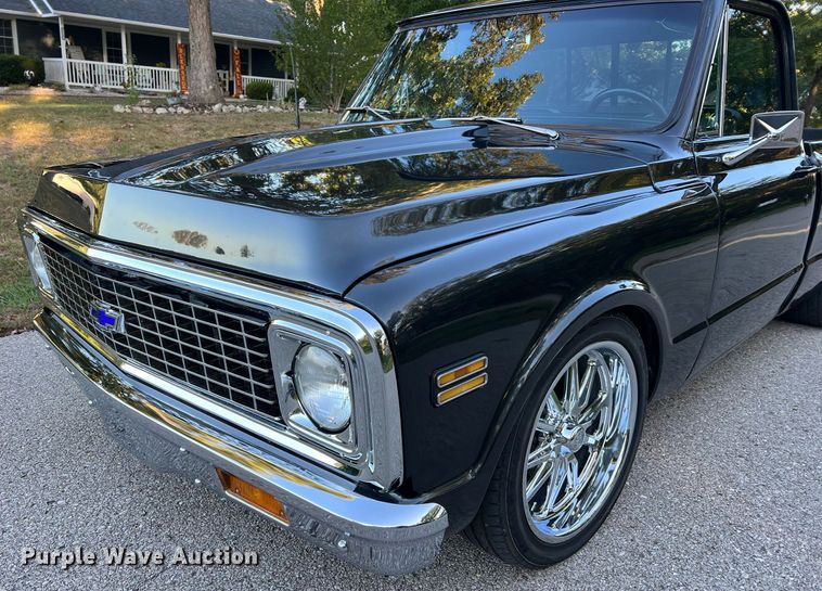 image for item NA9277 1971 Chevrolet C10  pickup truck