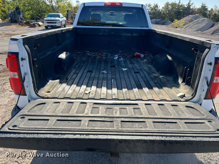 image for item NA9278 2016 GMC Sierra 3500HD Crew Cab pickup truck