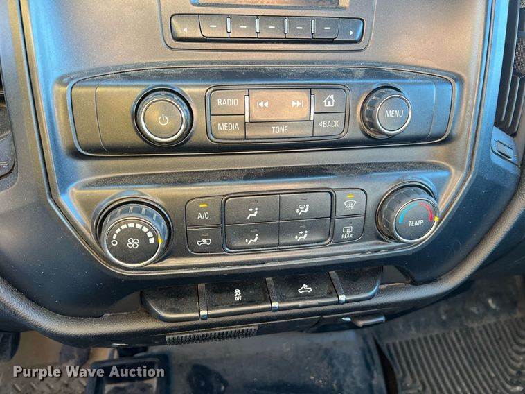 image for item NA9278 2016 GMC Sierra 3500HD Crew Cab pickup truck