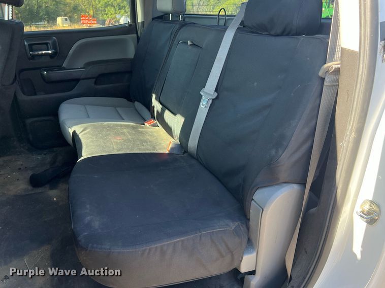 image for item NA9278 2016 GMC Sierra 3500HD Crew Cab pickup truck