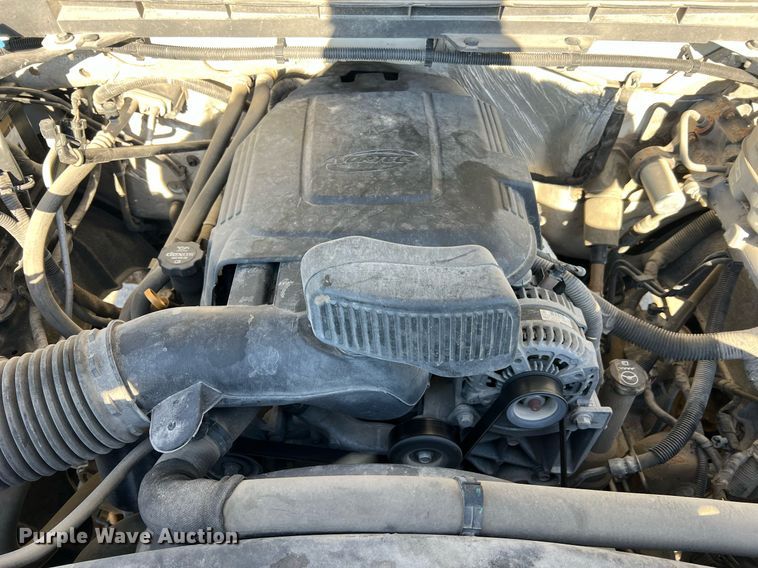 image for item NA9278 2016 GMC Sierra 3500HD Crew Cab pickup truck