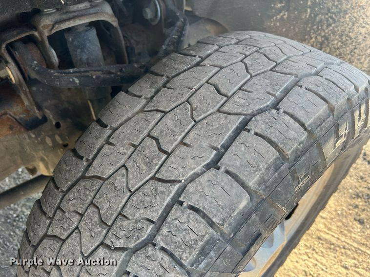 image for item NA9278 2016 GMC Sierra 3500HD Crew Cab pickup truck