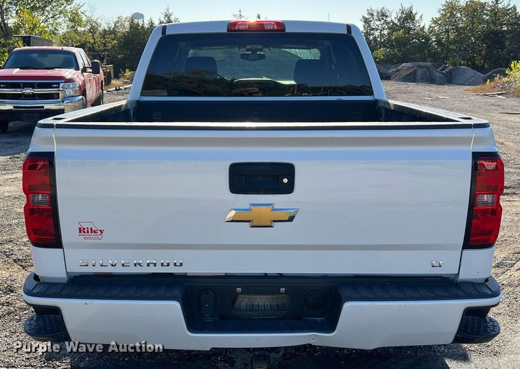 image for item NA9279 2016 Chevrolet Silverado 1500 LT Crew Cab pickup truck