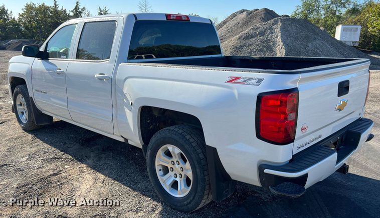 image for item NA9279 2016 Chevrolet Silverado 1500 LT Crew Cab pickup truck
