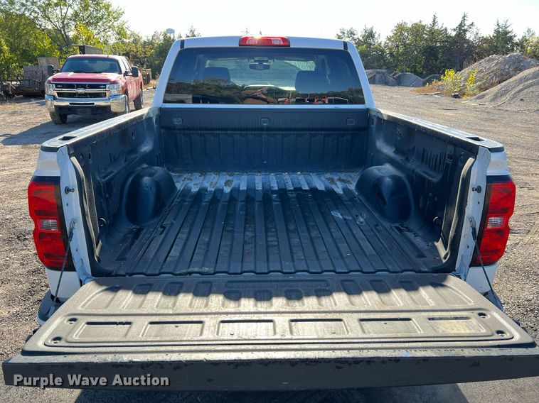 image for item NA9279 2016 Chevrolet Silverado 1500 LT Crew Cab pickup truck