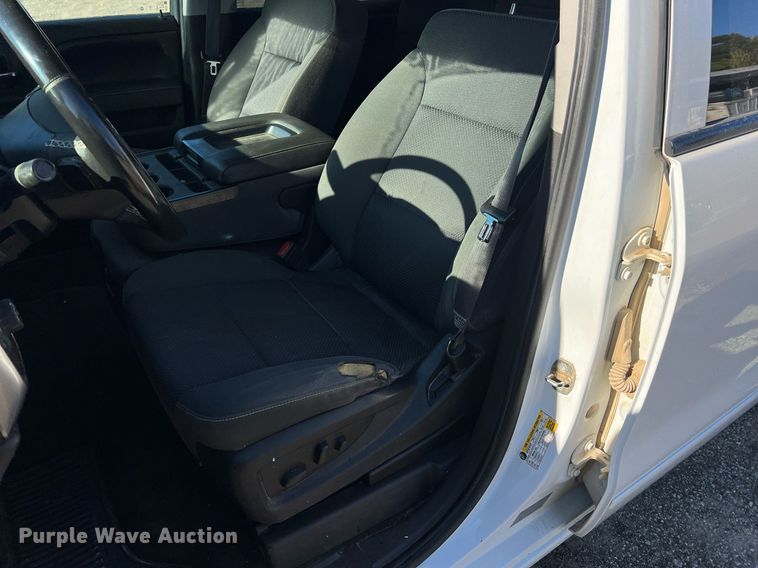 image for item NA9279 2016 Chevrolet Silverado 1500 LT Crew Cab pickup truck