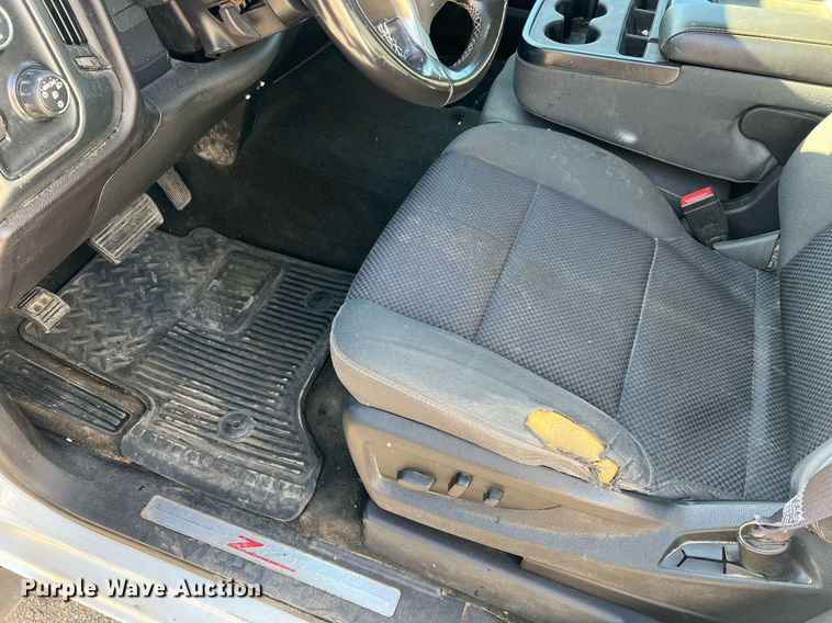 image for item NA9279 2016 Chevrolet Silverado 1500 LT Crew Cab pickup truck