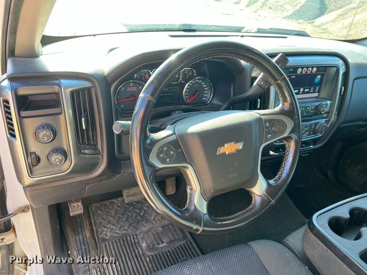 image for item NA9279 2016 Chevrolet Silverado 1500 LT Crew Cab pickup truck