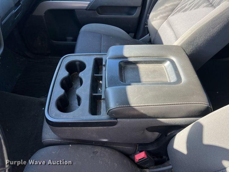 image for item NA9279 2016 Chevrolet Silverado 1500 LT Crew Cab pickup truck