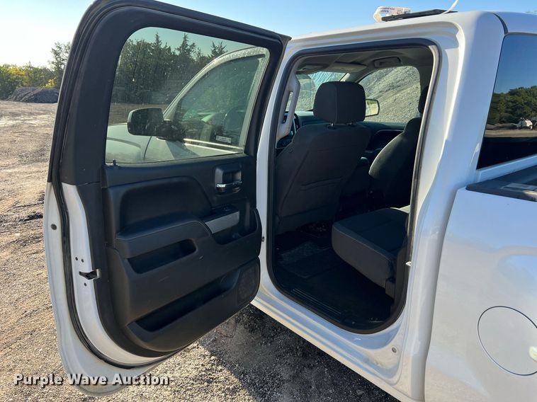 image for item NA9279 2016 Chevrolet Silverado 1500 LT Crew Cab pickup truck