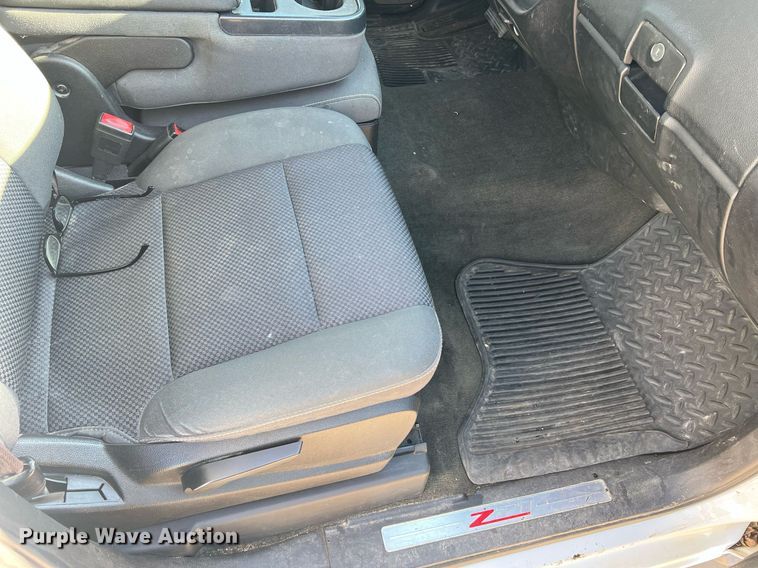 image for item NA9279 2016 Chevrolet Silverado 1500 LT Crew Cab pickup truck