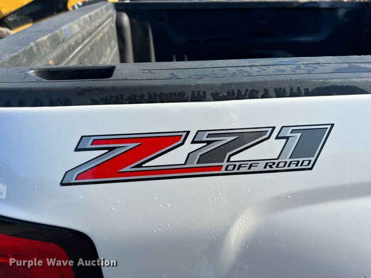 image for item NA9279 2016 Chevrolet Silverado 1500 LT Crew Cab pickup truck