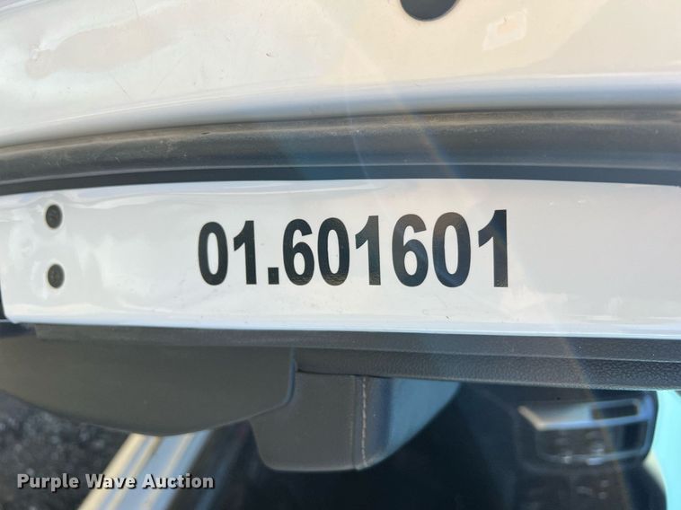 image for item NA9279 2016 Chevrolet Silverado 1500 LT Crew Cab pickup truck