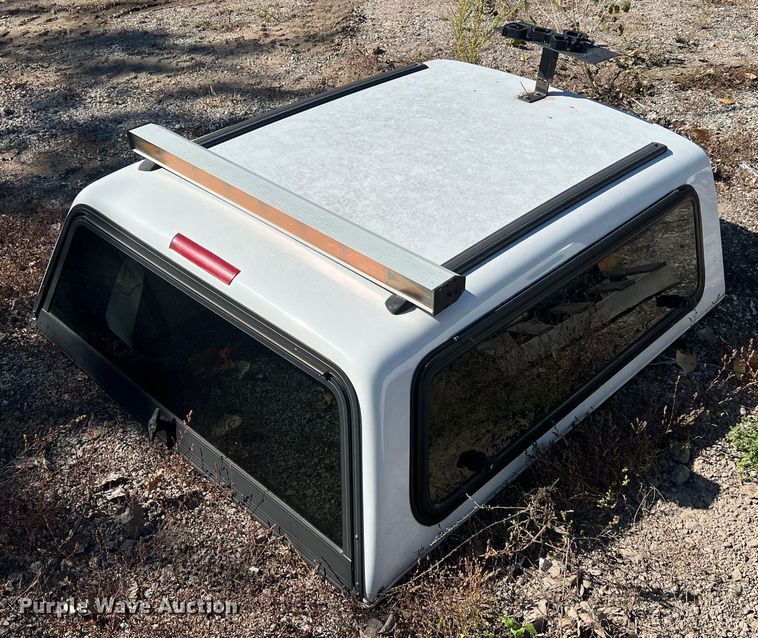 image for item NA9296 Camper shell