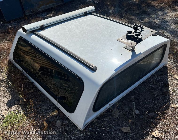 image for item NA9296 Camper shell