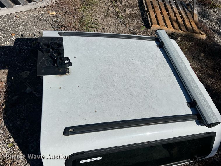 image for item NA9296 Camper shell