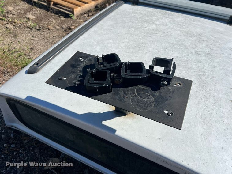 image for item NA9296 Camper shell