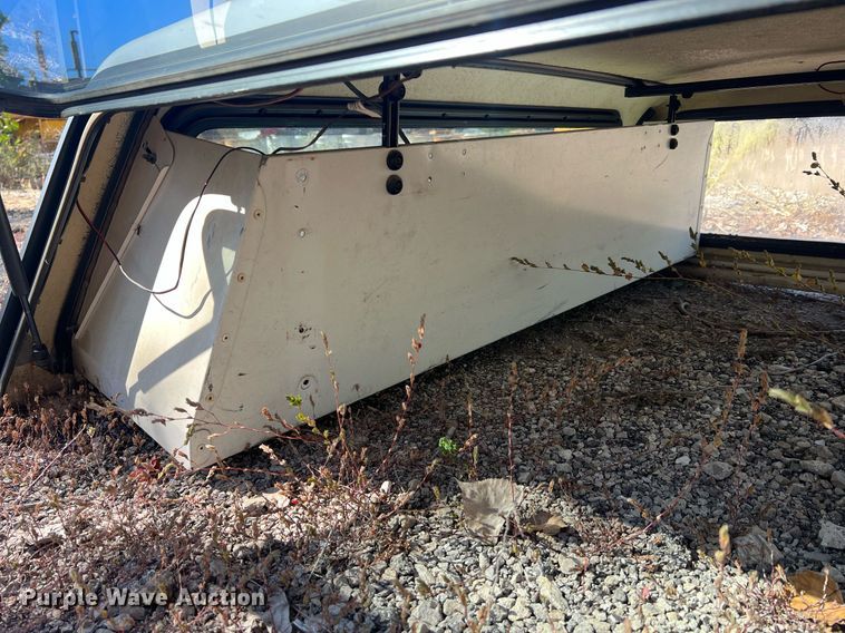 image for item NA9296 Camper shell