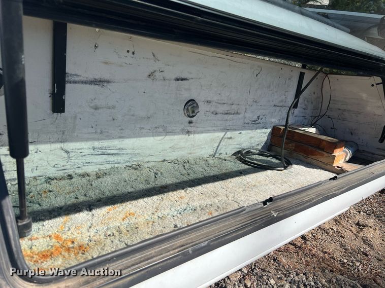 image for item NA9296 Camper shell