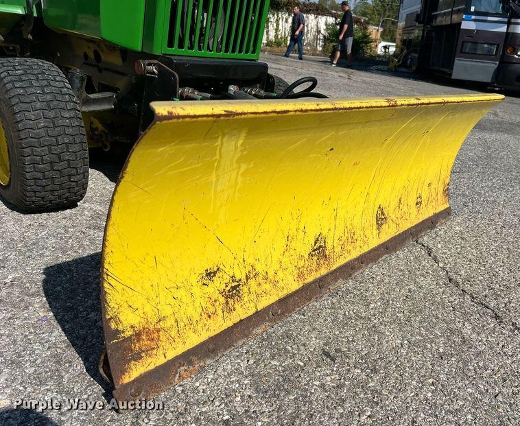 image for item NI9034 John Deere 318  lawn mower