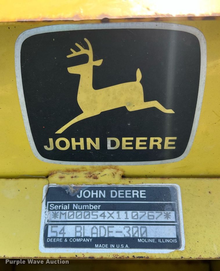 image for item NI9034 John Deere 318  lawn mower