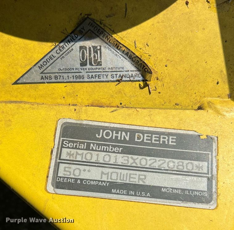 image for item NI9034 John Deere 318  lawn mower