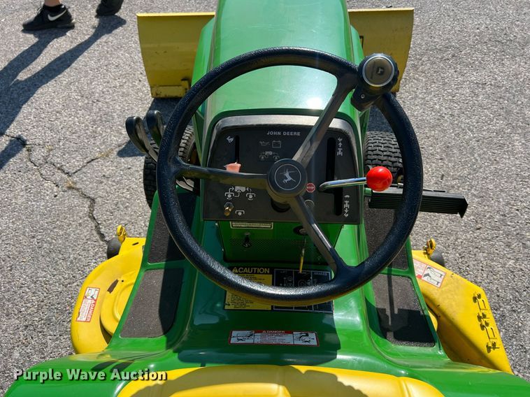 image for item NI9034 John Deere 318  lawn mower