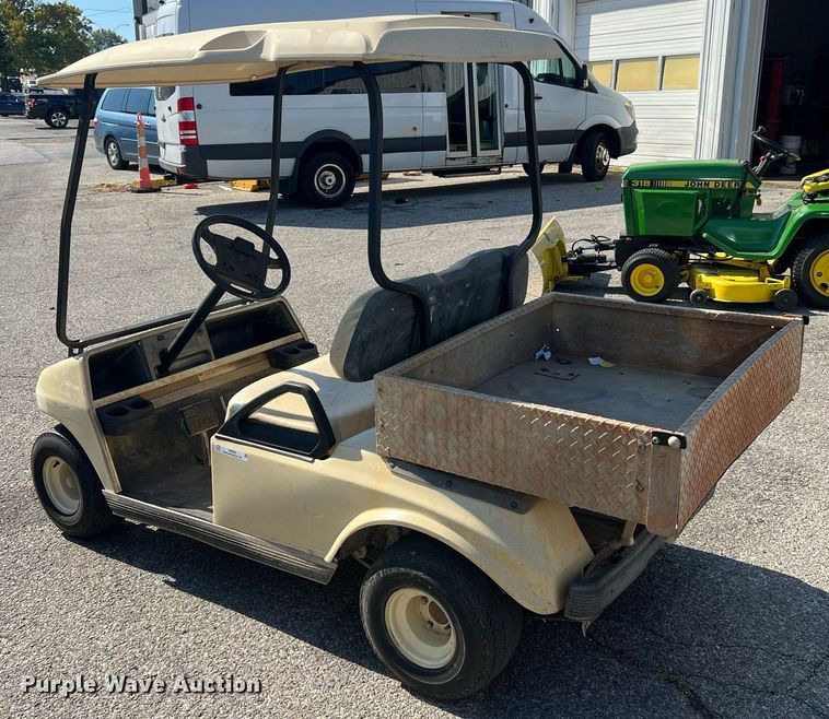 image for item NI9035 Club Car  golf cart