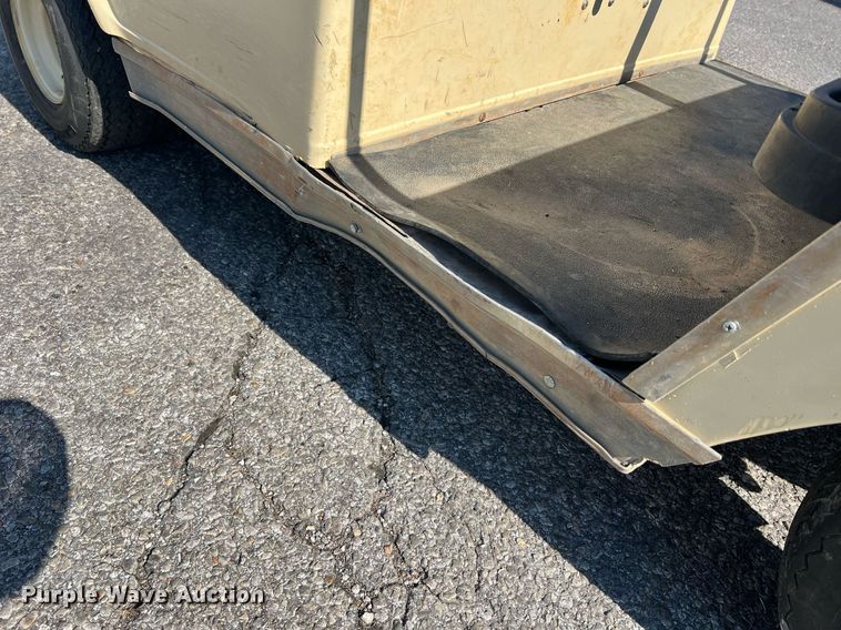 image for item NI9035 Club Car  golf cart