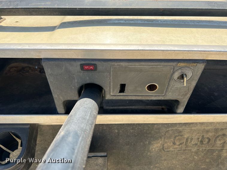 image for item NI9036 golf cart