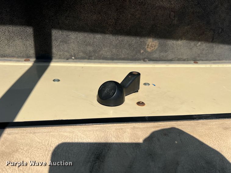 image for item NI9036 golf cart