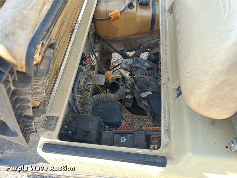 image for item NI9036 golf cart