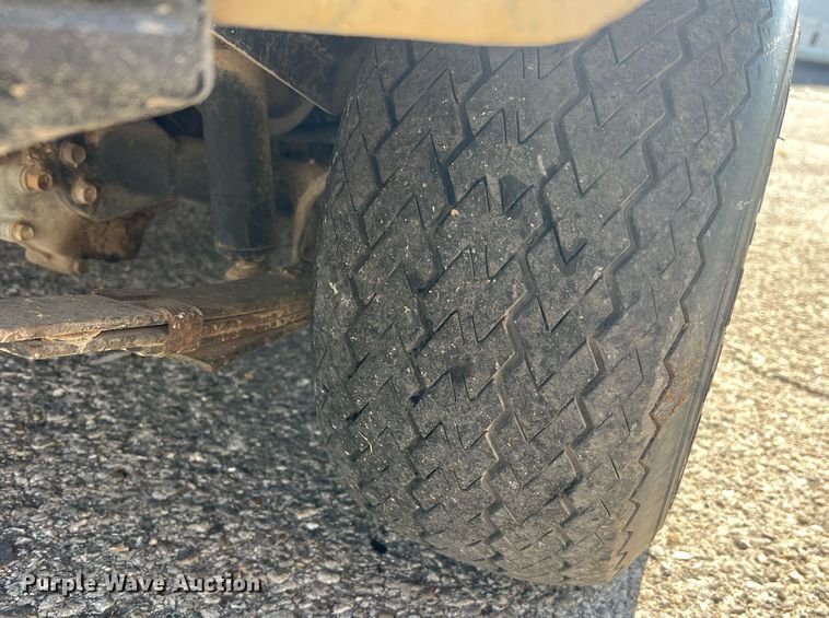 image for item NI9036 golf cart