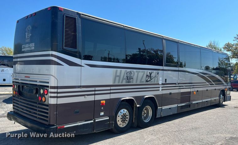 image for item NI9037 2003 Prevost  coach bus