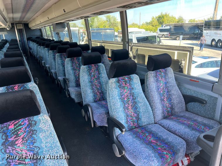 image for item NI9037 2003 Prevost  coach bus