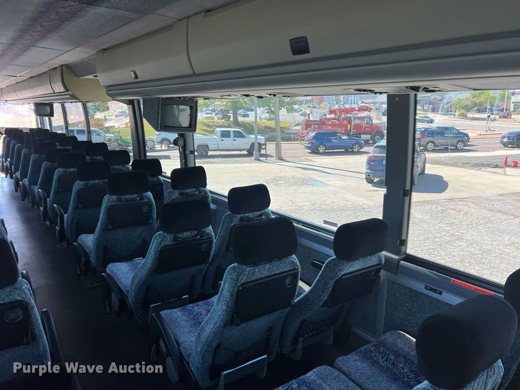 image for item NI9037 2003 Prevost  coach bus