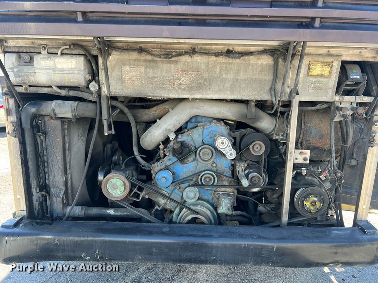 image for item NI9037 2003 Prevost  coach bus