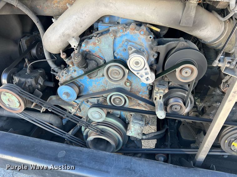 image for item NI9037 2003 Prevost  coach bus