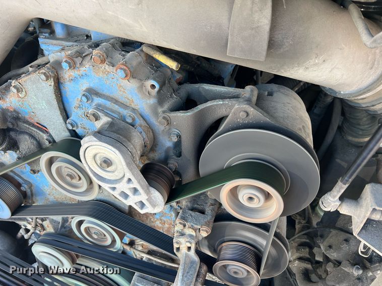 image for item NI9037 2003 Prevost  coach bus