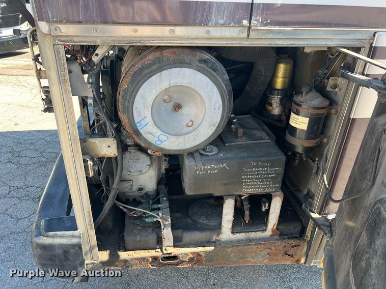 image for item NI9037 2003 Prevost  coach bus