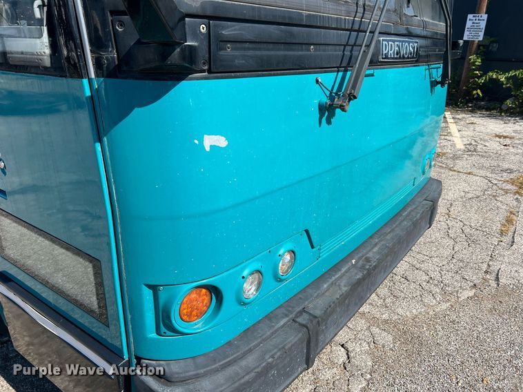 image for item NI9038 1998 Prevost  coach bus