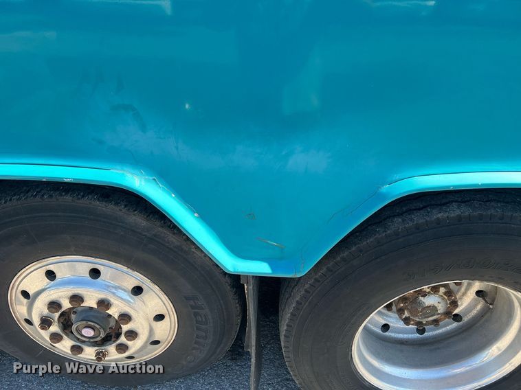 image for item NI9038 1998 Prevost  coach bus