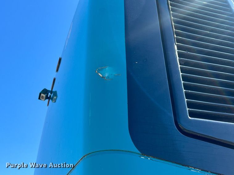 image for item NI9038 1998 Prevost  coach bus