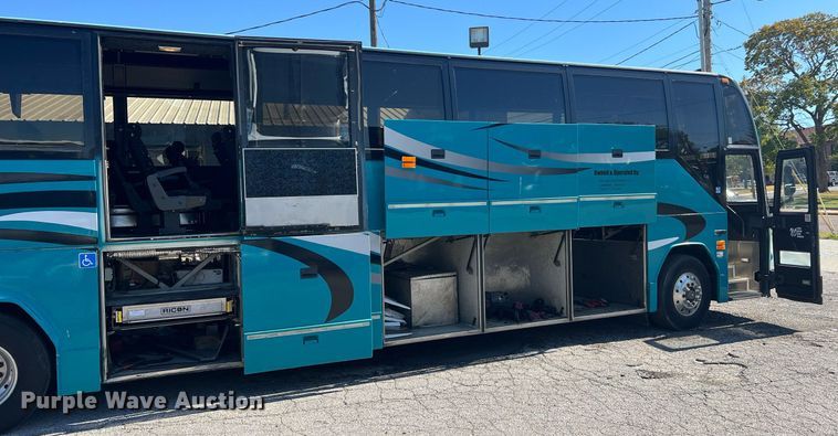 image for item NI9038 1998 Prevost  coach bus