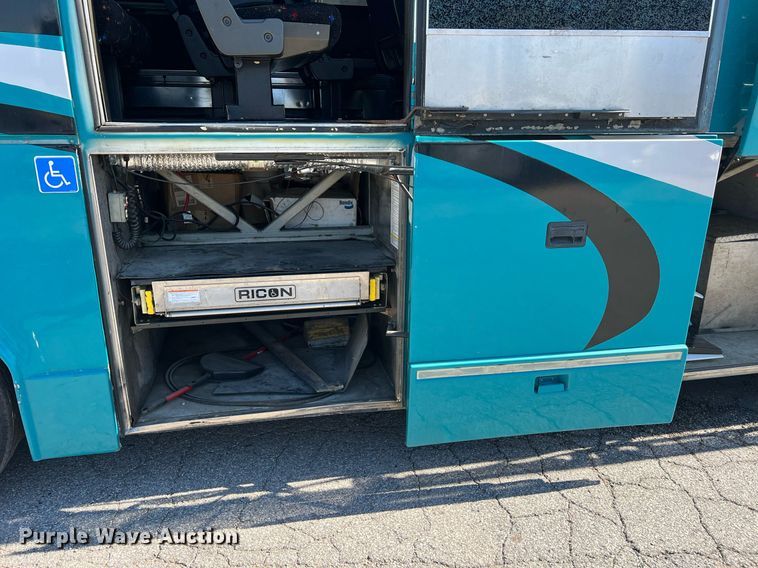 image for item NI9038 1998 Prevost  coach bus