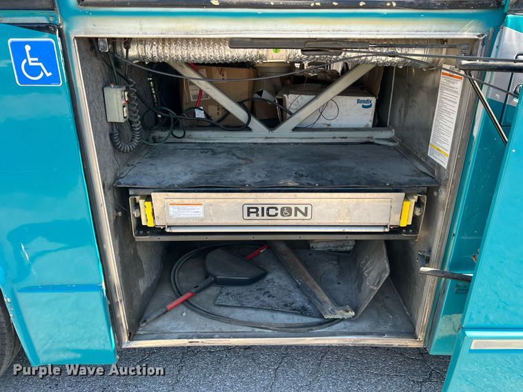 image for item NI9038 1998 Prevost  coach bus