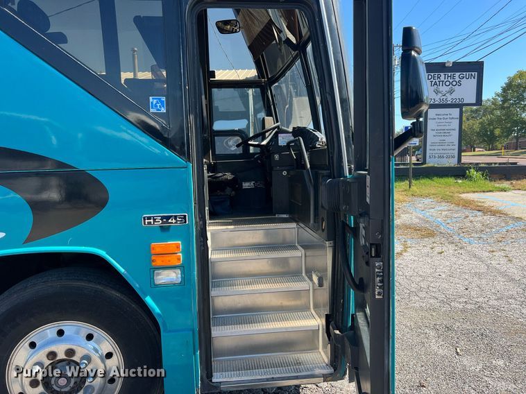 image for item NI9038 1998 Prevost  coach bus
